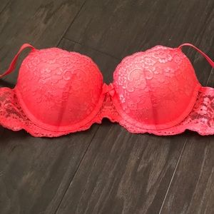 34A push up bra. Hardly worn
